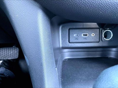 Used 2024 Chevrolet Equinox LT image 15