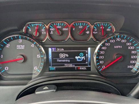 Used 2019 Chevrolet Tahoe LT image 11