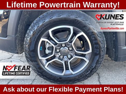 Used 2022 Jeep Grand Cherokee Trailhawk w/ Luxury Tech Group III image 13