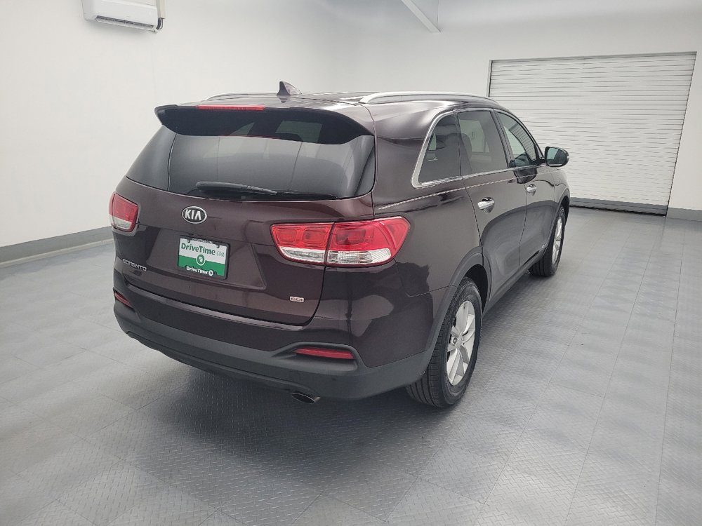 Used 2017 Kia Sorento AWD w/ LX Convenience Package image 9