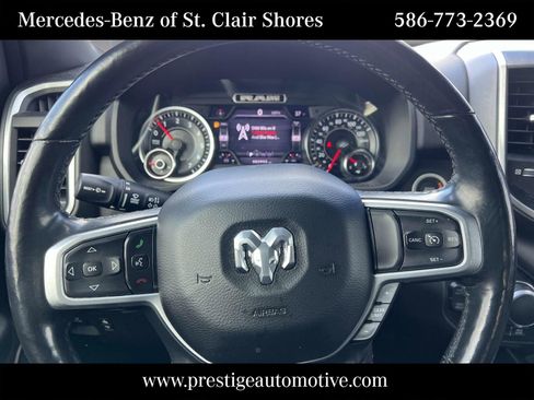 Used 2019 RAM 1500 Big Horn AWD/4WD image 24