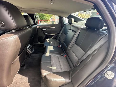 Used 2018 Chevrolet Impala LT image 12