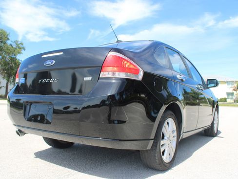 Used 2011 Ford Focus SEL w/ 301A Rapid Spec Order Code FWD image 25