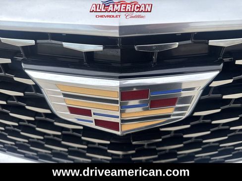 Used 2021 Cadillac XT6 Premium Luxury image 32