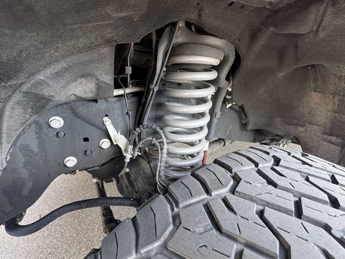 Used 2017 Ford F250 XLT AWD/4WD image 17