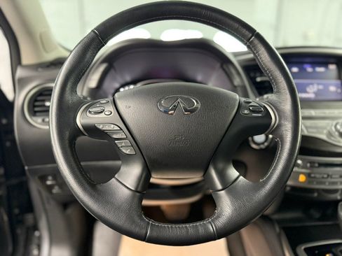 Used 2017 INFINITI QX60 Luxe w/ Premium Package image 28