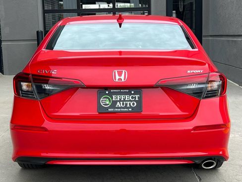 Used 2024 Honda Civic Sport image 12