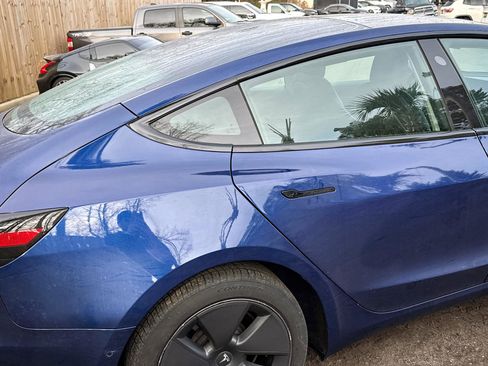 Used 2021 Tesla Model 3 Long Range image 17