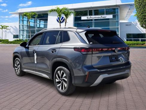 New 2026 Volkswagen Tiguan S FWD image 5