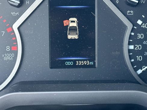 Used 2023 Toyota Tundra SR5 w/ SR5 Premium Package image 14