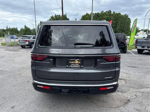 Used 2022 Jeep Wagoneer Series II w/ Convenience Group I RWD image 6
