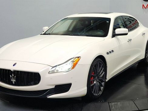 Used 2014 Maserati Quattroporte GTS RWD image 4