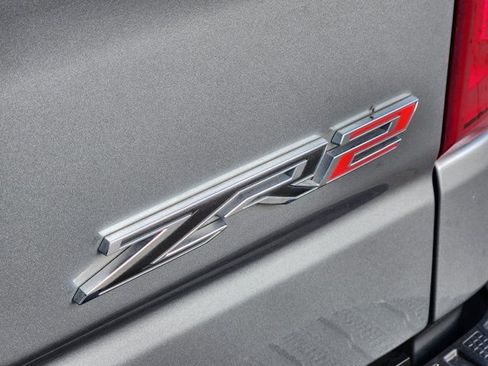 Used 2024 Chevrolet Silverado 1500 ZR2 w/ Technology Package image 10