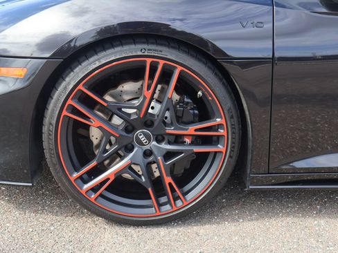 Used 2021 Audi R8 V10 RWD image 9