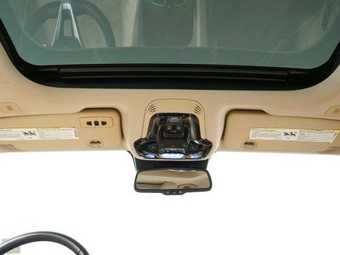 Used 2019 Alfa Romeo Giulia Ti w/ Quick Order Package 22Z Lusso image 6