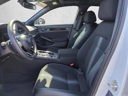 Used 2025 Honda Civic Sport image 14