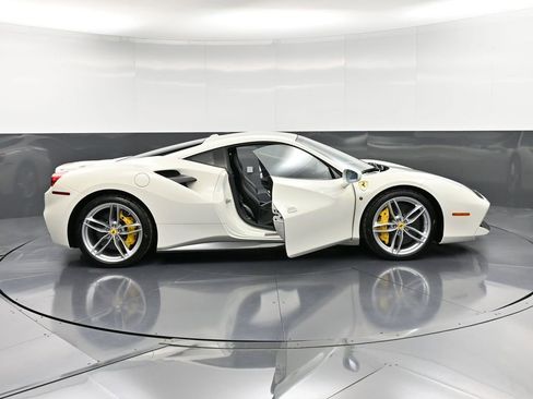 Used 2017 Ferrari 488 GTB image 41