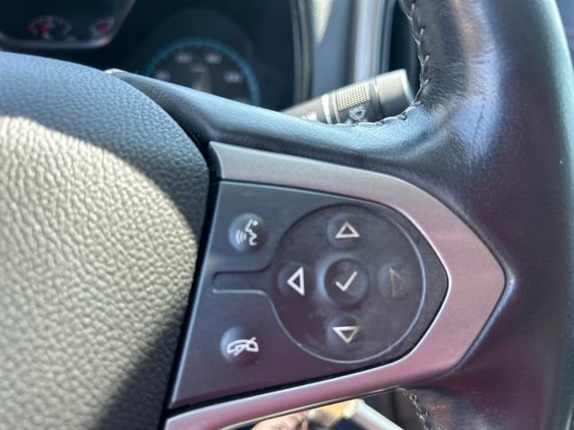 Used 2022 Chevrolet Colorado Z71 AWD/4WD image 19