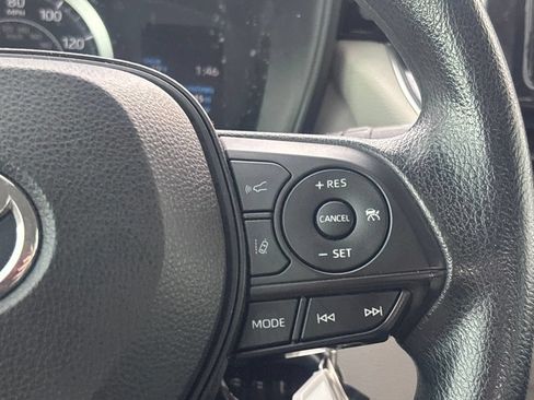 Used 2021 Toyota Corolla LE FWD image 20