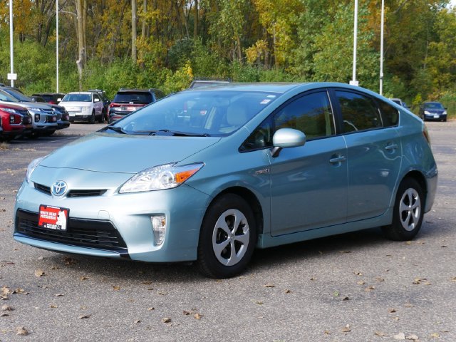 Used 2012 Toyota Prius Three FWD image 2