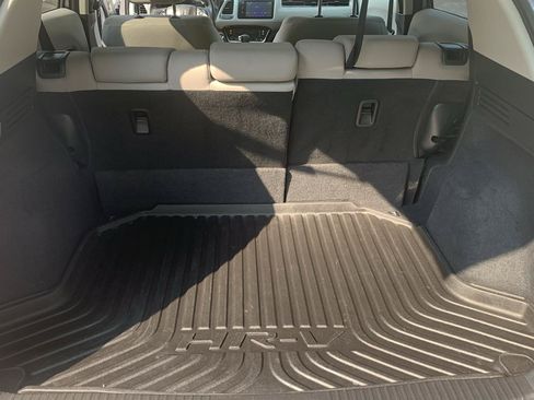 Used 2018 Honda HR-V EX image 24