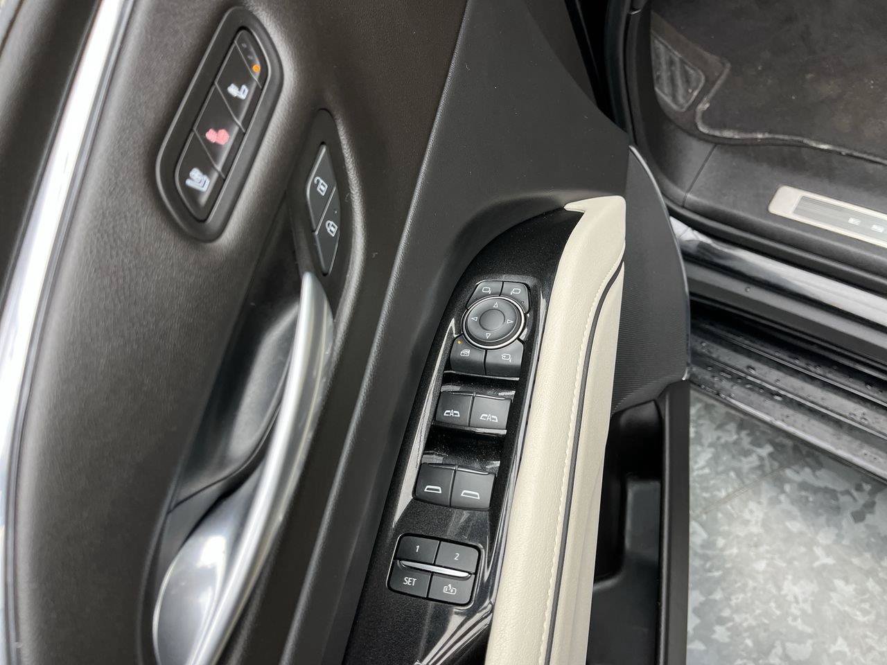 Certified 2023 Cadillac Escalade Sport w/ LPO, ONYX Package AWD/4WD image 10