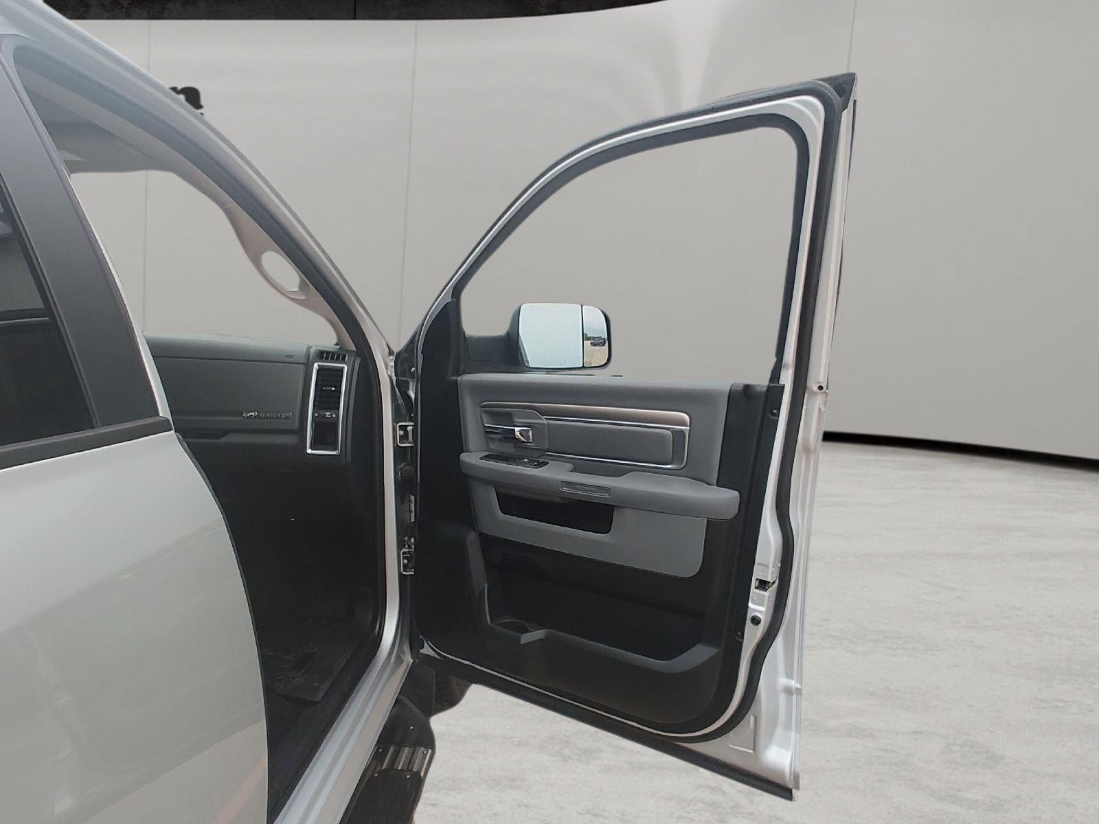 Used 2017 RAM 1500 Big Horn AWD/4WD image 19