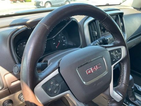 Used 2017 GMC Canyon SLT w/ Trailering Package AWD/4WD image 2