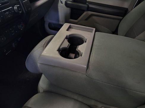 Used 2016 Ford F150 XL w/ Equipment Group 101A Mid RWD image 26