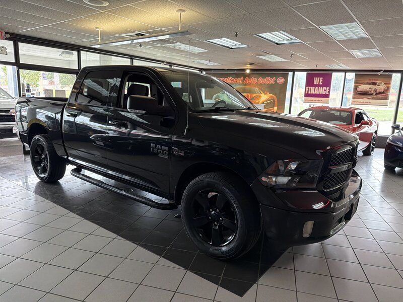 Used 2019 RAM 1500 Big Horn AWD/4WD image 4
