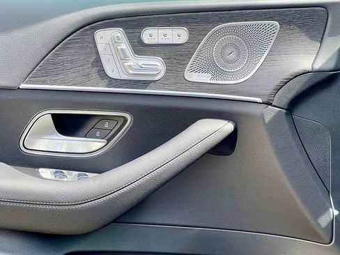 Certified 2026 Mercedes-Benz GLE 350 4MATIC image 32