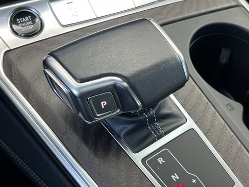 Used 2021 Audi A6 Premium Plus w/ Premium Plus Package image 16