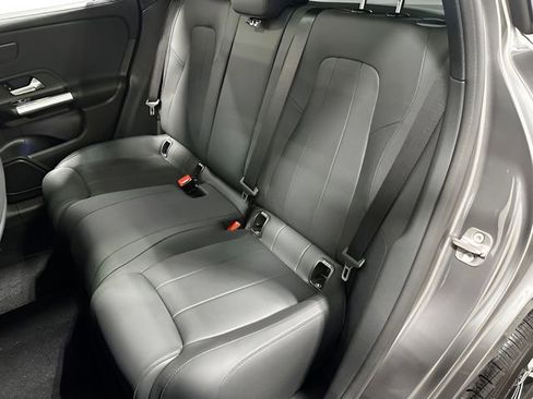 Used 2026 Mercedes-Benz GLA 250 4MATIC image 30
