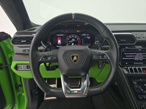 Used 2023 Lamborghini Urus S image 8