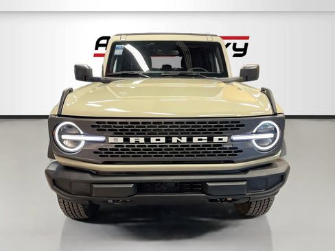 Used 2025 Ford Bronco Big Bend AWD/4WD image 2