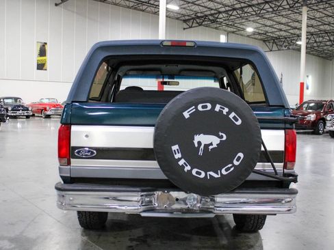 Used 1994 Ford Bronco XLT image 5
