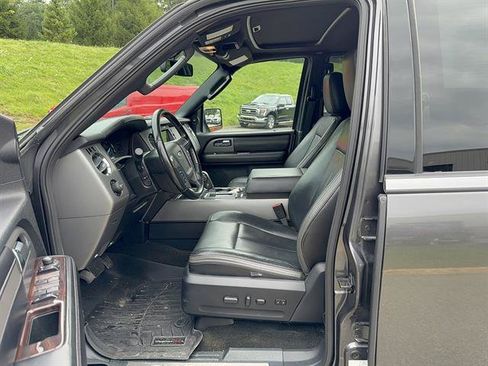 Used 2016 Ford Expedition EL Platinum AWD/4WD image 4