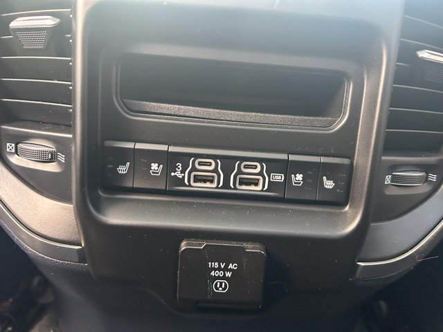 Used 2020 RAM 1500 Limited AWD/4WD image 18
