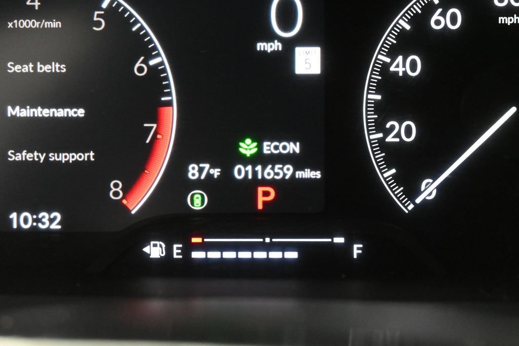 Used 2025 Honda Civic Sport image 30