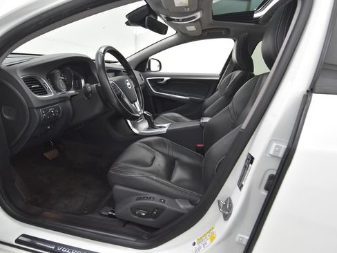 Used 2017 Volvo S60 T5 Dynamic w/ Vision Package AWD/4WD image 24