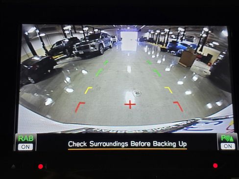 Used 2021 Subaru Ascent Premium w/ Convenience Package image 27