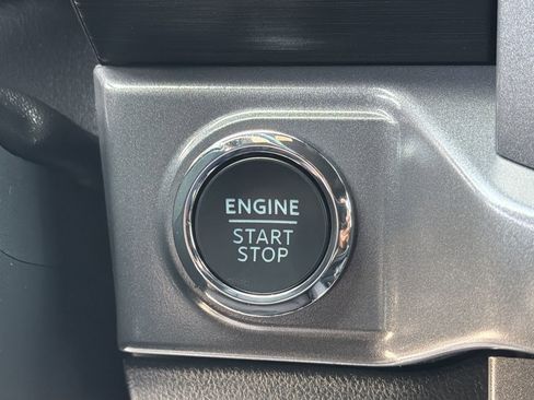 Used 2025 Ford F150 XLT w/ Equipment Group 302A MID RWD image 57