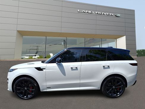 Used 2025 Land Rover Range Rover Sport Autobiography AWD/4WD image 6
