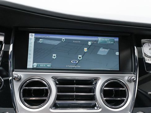 Used 2016 Rolls-Royce Ghost image 49