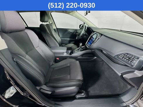 Used 2025 Subaru Outback Premium AWD/4WD image 34