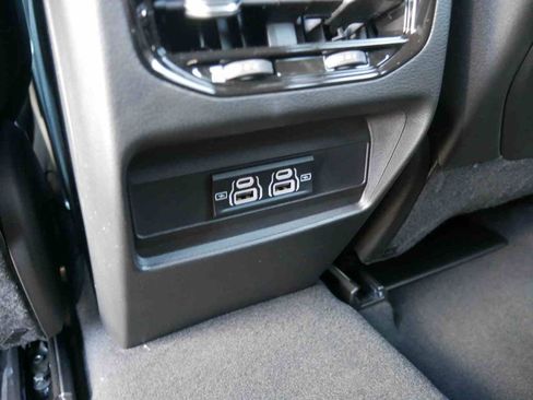 New 2025 Jeep Grand Cherokee Laredo X image 13