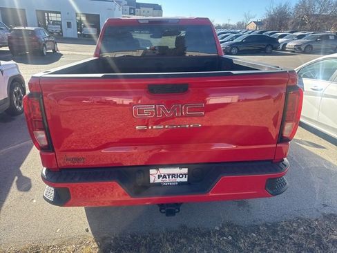 Used 2023 GMC Sierra 1500 Pro w/ Graphite Edition image 5