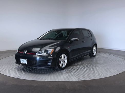 Used 2017 Volkswagen GTI Sport FWD image 4