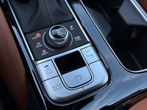 New 2025 Kia Telluride AWD image 19