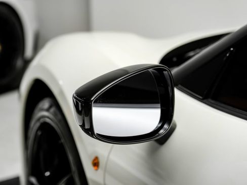 Used 2018 Ferrari 488 Spider RWD image 45